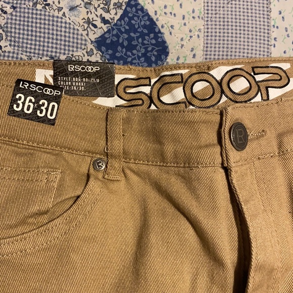 Khaki jeans *NWT* - Picture 5 of 9